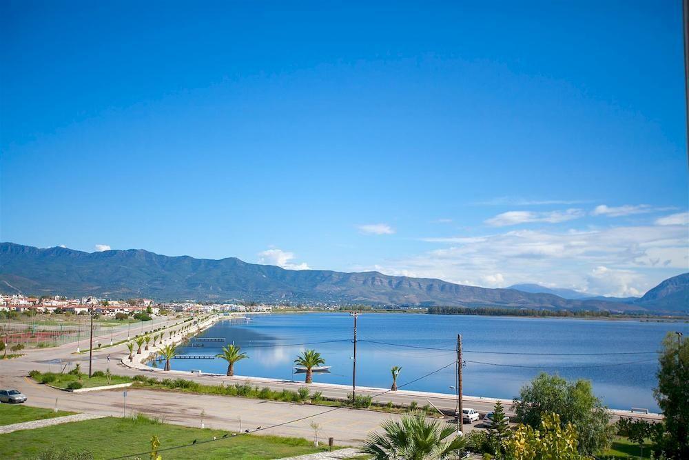 Hotel Theoxenia Anex Mesolóngion 외부 사진