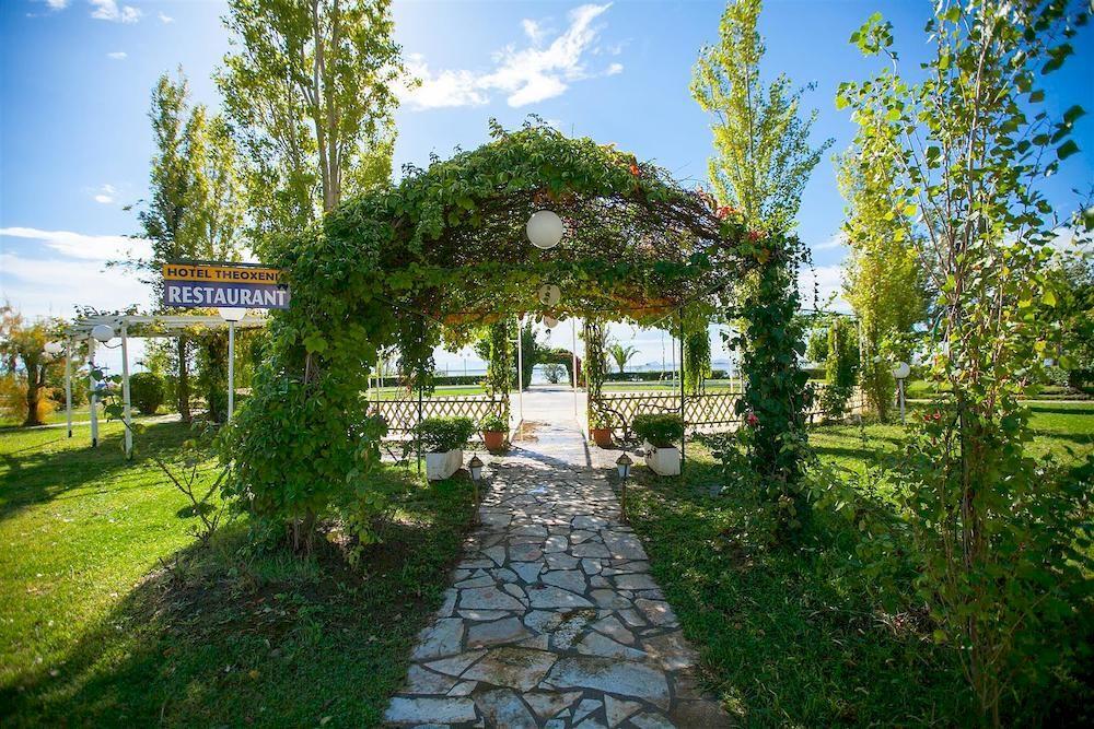 Hotel Theoxenia Anex Mesolóngion 외부 사진