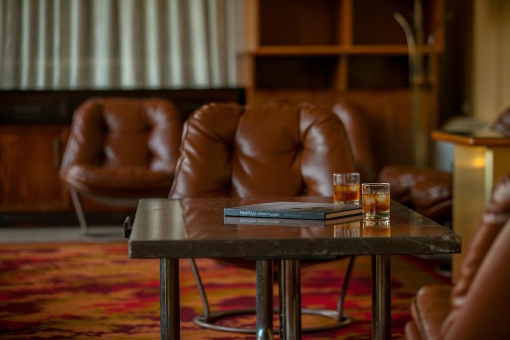 Hotel Theoxenia Anex Mesolóngion 외부 사진